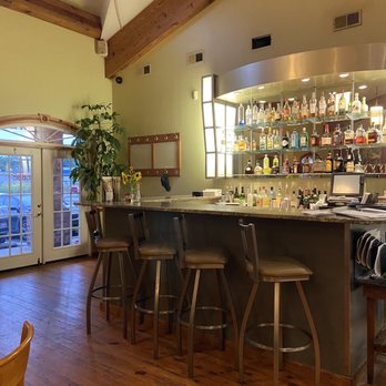 Garfrericks Cafe - Bar area - American Near Me - Oxford, Alabama