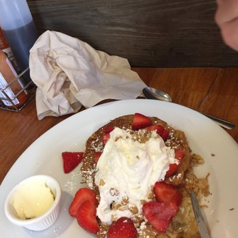 Homeskillet - Fancy French toast made with croissants - Breakfast & Brunch Near Me - Alameda, California Homeskillet - Fancy French toast made with croissants - Breakfast & Brunch Near Me - Alameda, California