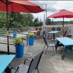 D’s Cafe - The back patio of D's Cafe.  It is kept tidy and service is warm and efficient!