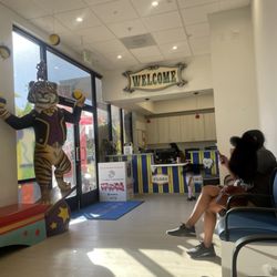Magicland Dental of Rancho Dominguez Hills - Receptionist desk. Entrance.