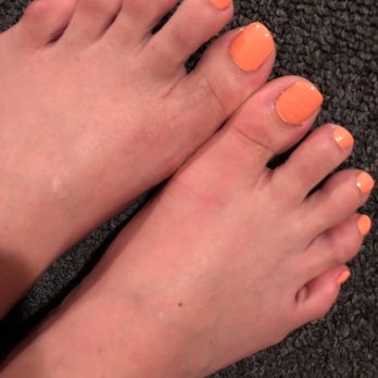 Le Chic Nails - Nail Salons Near Me - Buffalo, New York