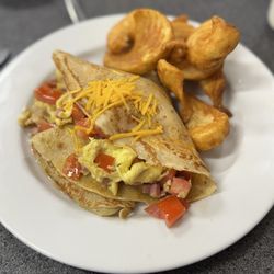 Caffe Latte Restaurant - Bonjour crepe, added little onions