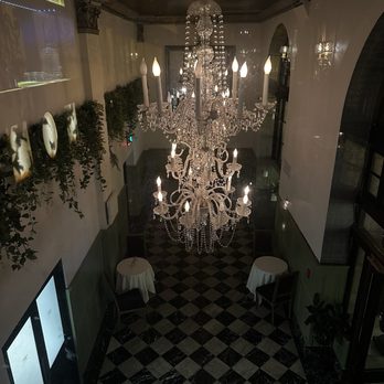 The Culver Hotel Bar & Restaurant - Hotels Near Me - Culver City, California The Culver Hotel Bar & Restaurant - Hotels Near Me - Culver City, California