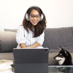 Niches Studio - Embrace the power of online study - where learning knows no boundaries and knowledge awaits at the click of a button.