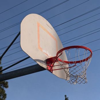 Gridley Park - Basket - Parks Near Me - Cerritos, California