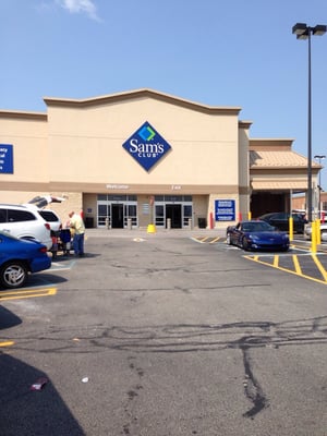 Sam's Club by null