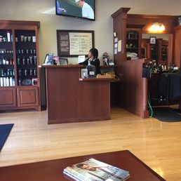 Roosters Men'S Grooming Center Tampa Fl: Ultimate Style Upgrade