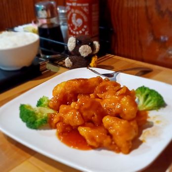 W & Z ASIAN BISTRO & SUSHI BAR - Updated October 2025 - 156