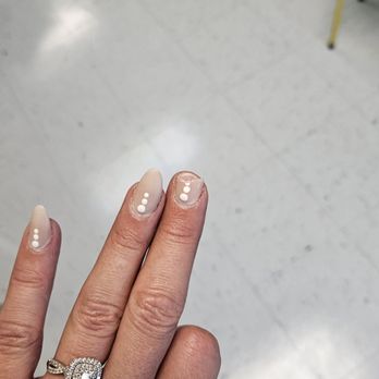 VSL Nail Spa The Gulch - A week and a few days before the break. - Nail Salons Near Me - Nashville, Tennessee VSL Nail Spa The Gulch - A week and a few days before the break. - Nail Salons Near Me - Nashville, Tennessee