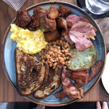 Radius on Brant - Vintage breakfast - International Near Me - Burlington, Ontario