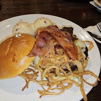 Granite City Food & Brewery - Millionaire's bacon burger - Breweries Near Me - St Cloud, Minnesota Granite City Food & Brewery - Millionaire's bacon burger - Breweries Near Me - St Cloud, Minnesota