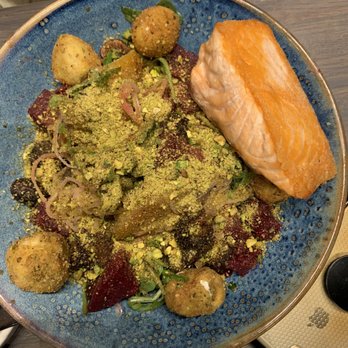 402 eat + drink - Salmon Beet Salad with fried goat cheese - American Near Me - Omaha, Nebraska