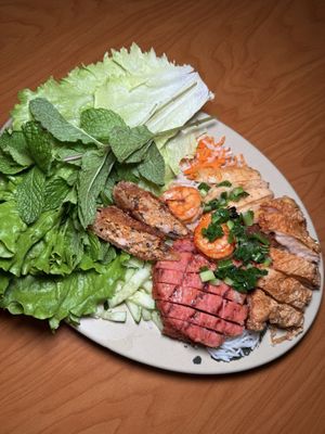 Com Tam Thuan Kieu by null