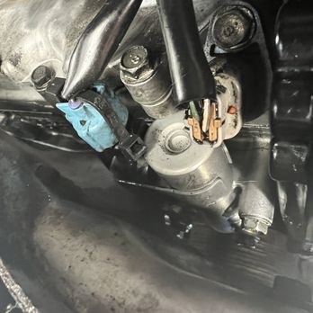 Subaru Pacific - OCV solenoid blue plug zipped tied. - Auto Parts & Supplies Near Me - Hawthorne, California