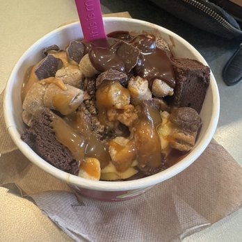 Menchie's Frozen Yogurt - Ice Cream & Frozen Yogurt Near Me - Orem, Utah Menchie's Frozen Yogurt - Ice Cream & Frozen Yogurt Near Me - Orem, Utah