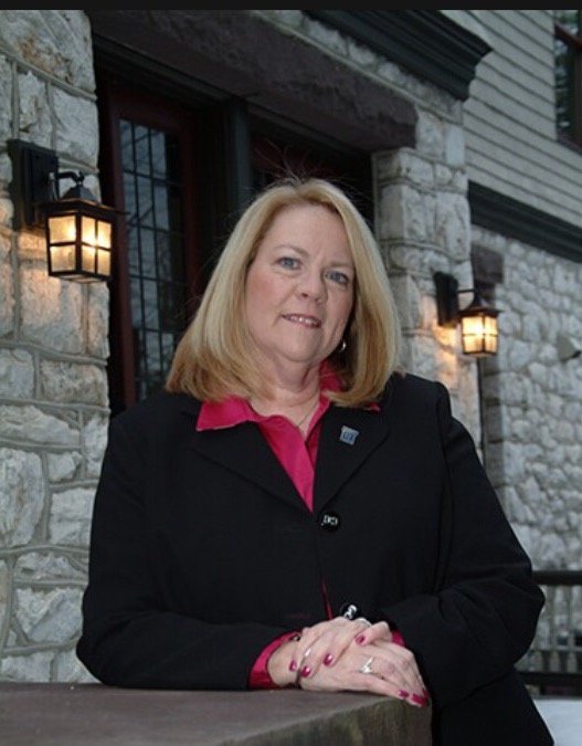 PAULA MUSSELMAN BERKSHIRE HATHAWAY HOME SERVICES Updated July 2024