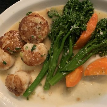 Sotto Mare - Sea Scallop Saute - Seafood Near Me - San Francisco, California Sotto Mare - Sea Scallop Saute - Seafood Near Me - San Francisco, California