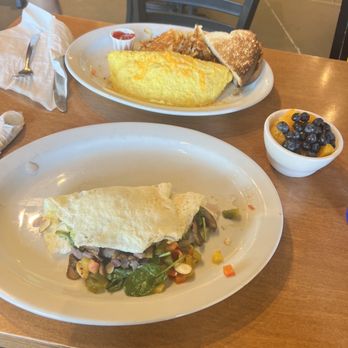 Doug's Diner - Eggs white omelette and Pavo omelette - Breakfast & Brunch Near Me - Parker, Colorado