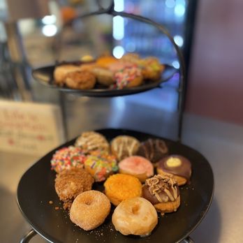 Donut Distillery - Little donuts - Donuts Near Me - Nashville, Tennessee Donut Distillery - Little donuts - Donuts Near Me - Nashville, Tennessee