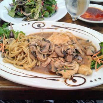 Michaelangelo's - Chicken marsala with linguine pasta and mushrooms - Lounges Near Me - Bronx, New York Michaelangelo's - Chicken marsala with linguine pasta and mushrooms - Lounges Near Me - Bronx, New York