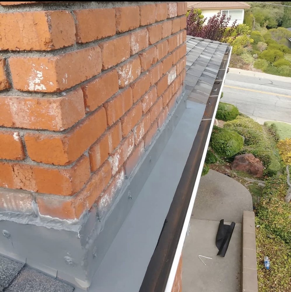 Slide of Golden Gate Roofing