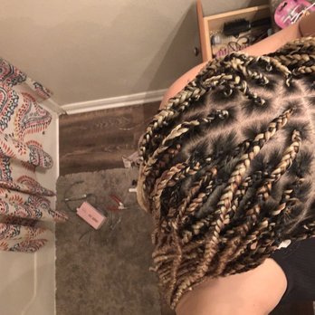 A1 Braids - Trash ass parts and sloppy knots, ugly color mix - Hair Stylists Near Me - Stafford, Texas