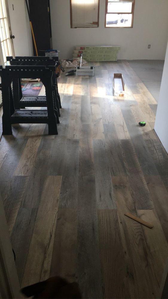 Slide of A&W Contracting