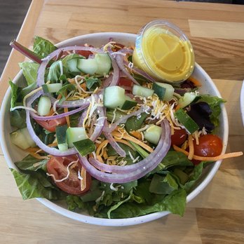 Spindle's Filling Station - Side salad w/honey mustard dressing is pretty big - American Near Me - Wilmington, North Carolina Spindle's Filling Station - Side salad w/honey mustard dressing is pretty big - American Near Me - Wilmington, North Carolina