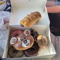 Manna Donuts