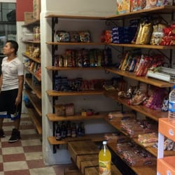 Salchichonería y Cremería Nueva Turín
