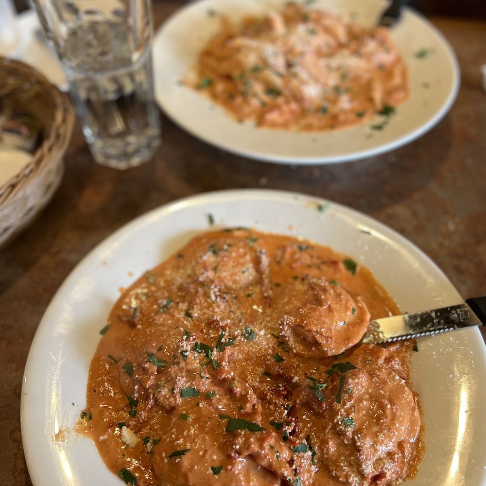 La Casa Bella - Lobster Ravioli + Chicken Penne Vodka - Italian Near Me - Brooklyn, New York
