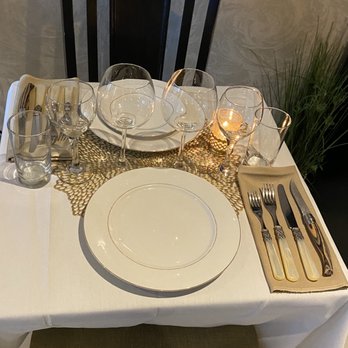 CLASS Soiree Steakhouse - Table setting - Steakhouses Near Me - Hollywood, Florida CLASS Soiree Steakhouse - Table setting - Steakhouses Near Me - Hollywood, Florida