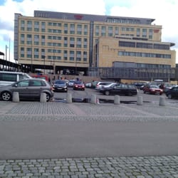 Av- og påstigningen, Oslo S