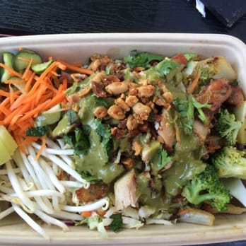 Asian Box - Chicken box with Asian salad as a base and peanut sauce on top! - Vietnamese Near Me - Mountain View, California Asian Box - Chicken box with Asian salad as a base and peanut sauce on top! - Vietnamese Near Me - Mountain View, California