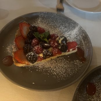 Il Cortile Ristorante - Berry tart ($14) - Italian Near Me - Paso Robles, California Il Cortile Ristorante - Berry tart ($14) - Italian Near Me - Paso Robles, California