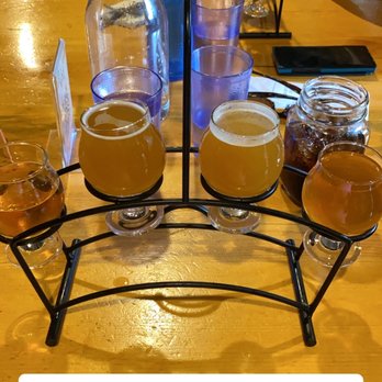 Manitou Brewing - My flight - Breweries Near Me - Manitou Springs, Colorado Manitou Brewing - My flight - Breweries Near Me - Manitou Springs, Colorado