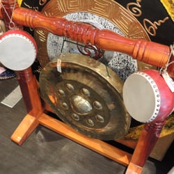 Panatda Design Thailand Handmade - 近代機器製造的作品，聲音較沉