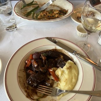 Le Diplomate - Beef bourginon and trout almondine - Brasseries Near Me - Washington, DC, District of Columbia Le Diplomate - Beef bourginon and trout almondine - Brasseries Near Me - Washington, DC, District of Columbia