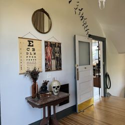 Reginald’s Coffee - Entry