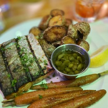 Barnacle Bud's - Wild caught Alaskan salmon - Seafood Near Me - Milwaukee, Wisconsin