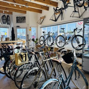 LINUS - Inside the new Linus at Luft. - Bikes Near Me - Venice, California LINUS - Inside the new Linus at Luft. - Bikes Near Me - Venice, California