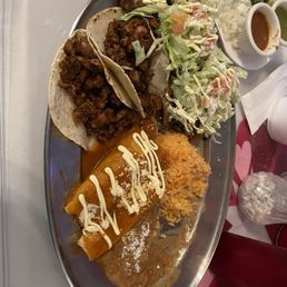 Tres Amigos