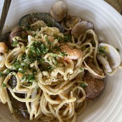 Seafood spaghetti