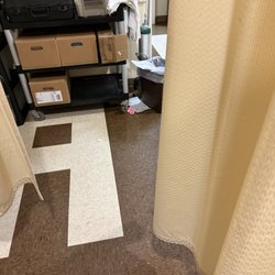 Eric Ibegbu MD, FACG - Atlantic Medical Group - Trash on the floor and corrugated boxes in patient care areas.