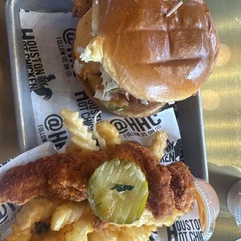 Houston TX Hot Chicken - Cheesy Hot Chicken Sandwich - Chicken Shop Near Me - Post Falls, Idaho