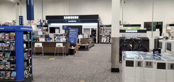 BEST BUY NORTH AVENUE - Updated October 2025 - 35 Photos & 228 Reviews ...