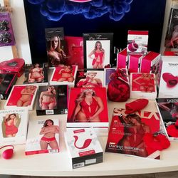 69shop - sex shop - The christmas corner w loots of sexy ideas