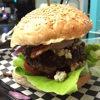 Kustom Burgers - American Near Me - Thornbury, VIC