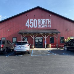 450 North Brewing Company - Front of restaurant