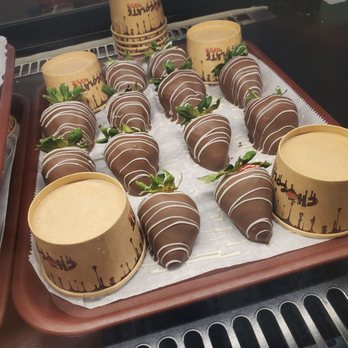 Chocolate Bash - Desserts Near Me - Tustin, California